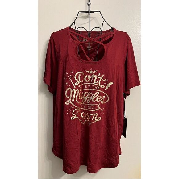 Harry Potter Burgundy Muggles Crisscross Girls T-Shirt (Med) - Picture 2 of 7